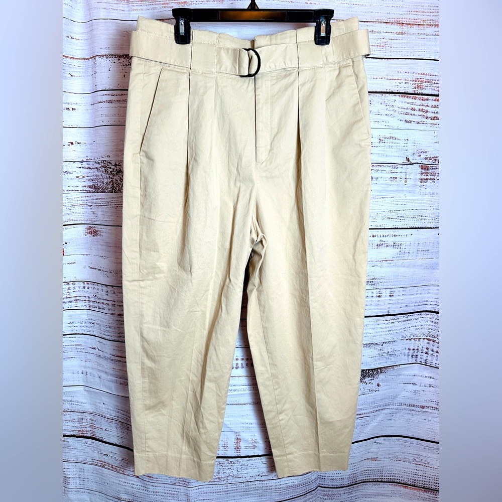 Nwt Banana Republic khaki tan pants with belt size 14